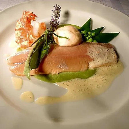 Hirsch 3*